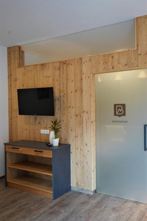 Bucheggerhof Apartment